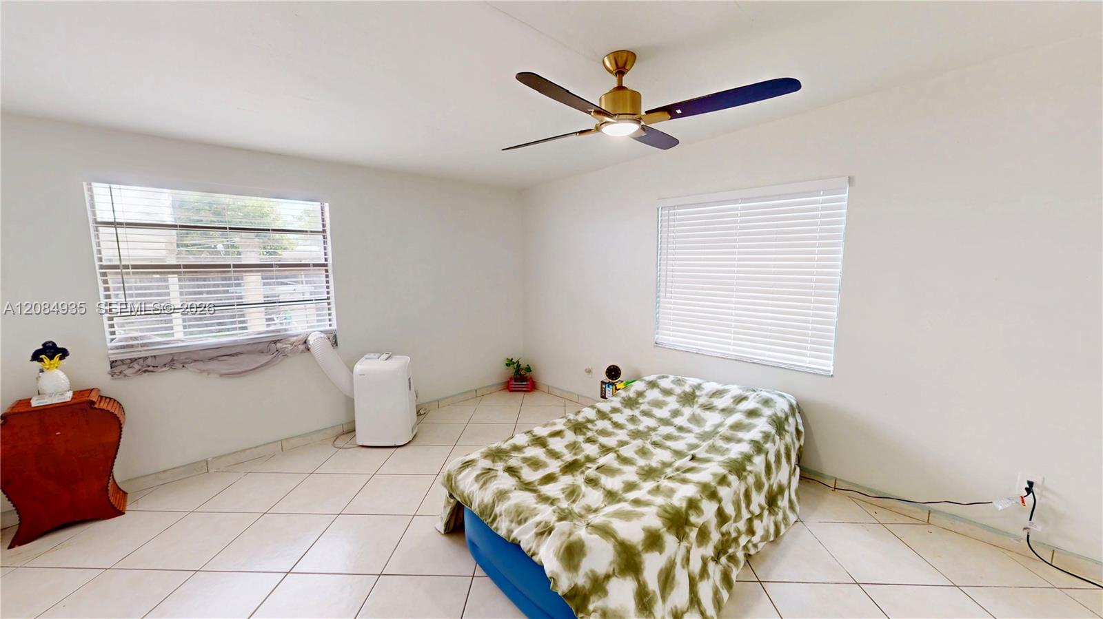 9940 SW 48th Street