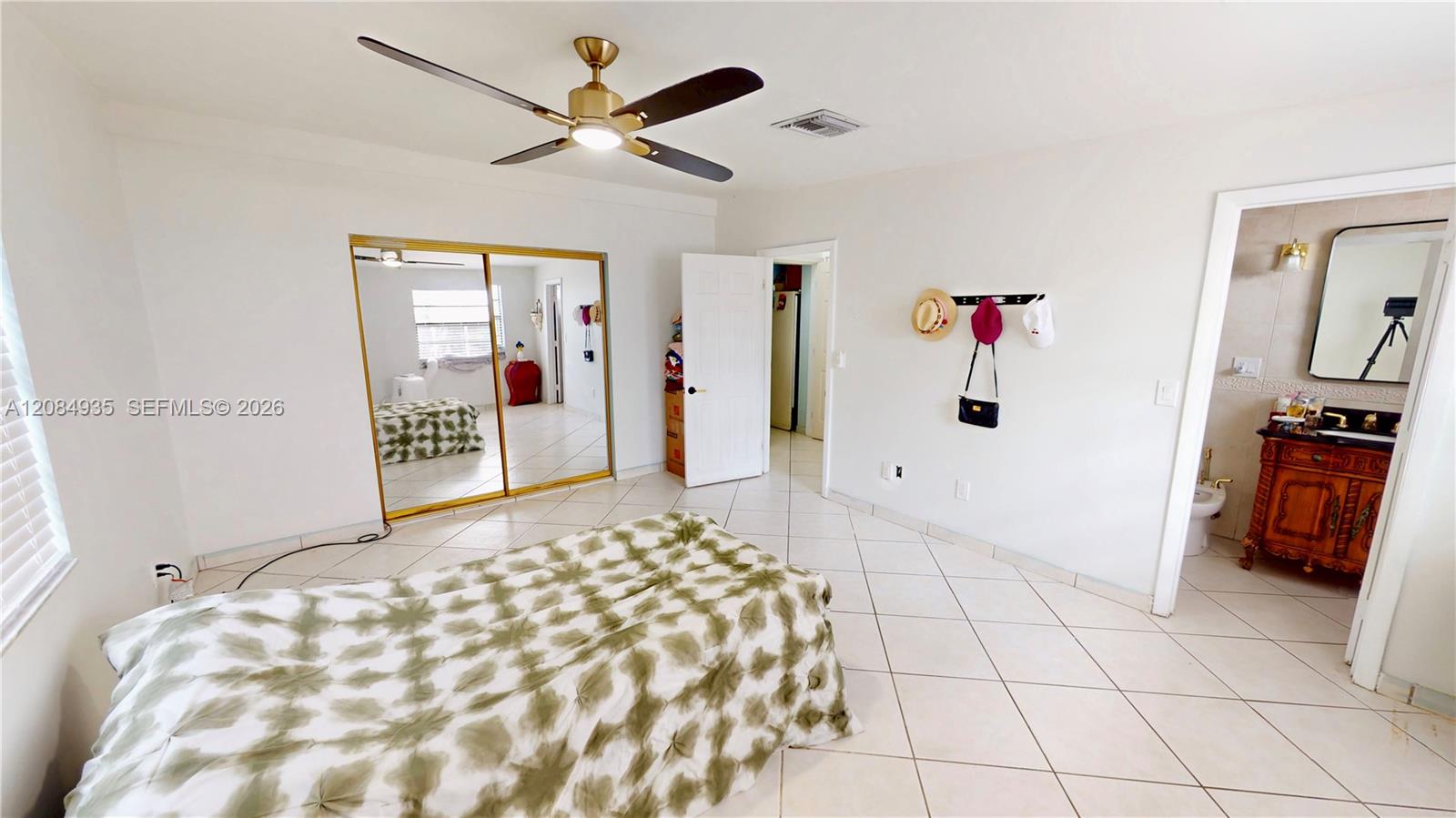 9940 SW 48th Street