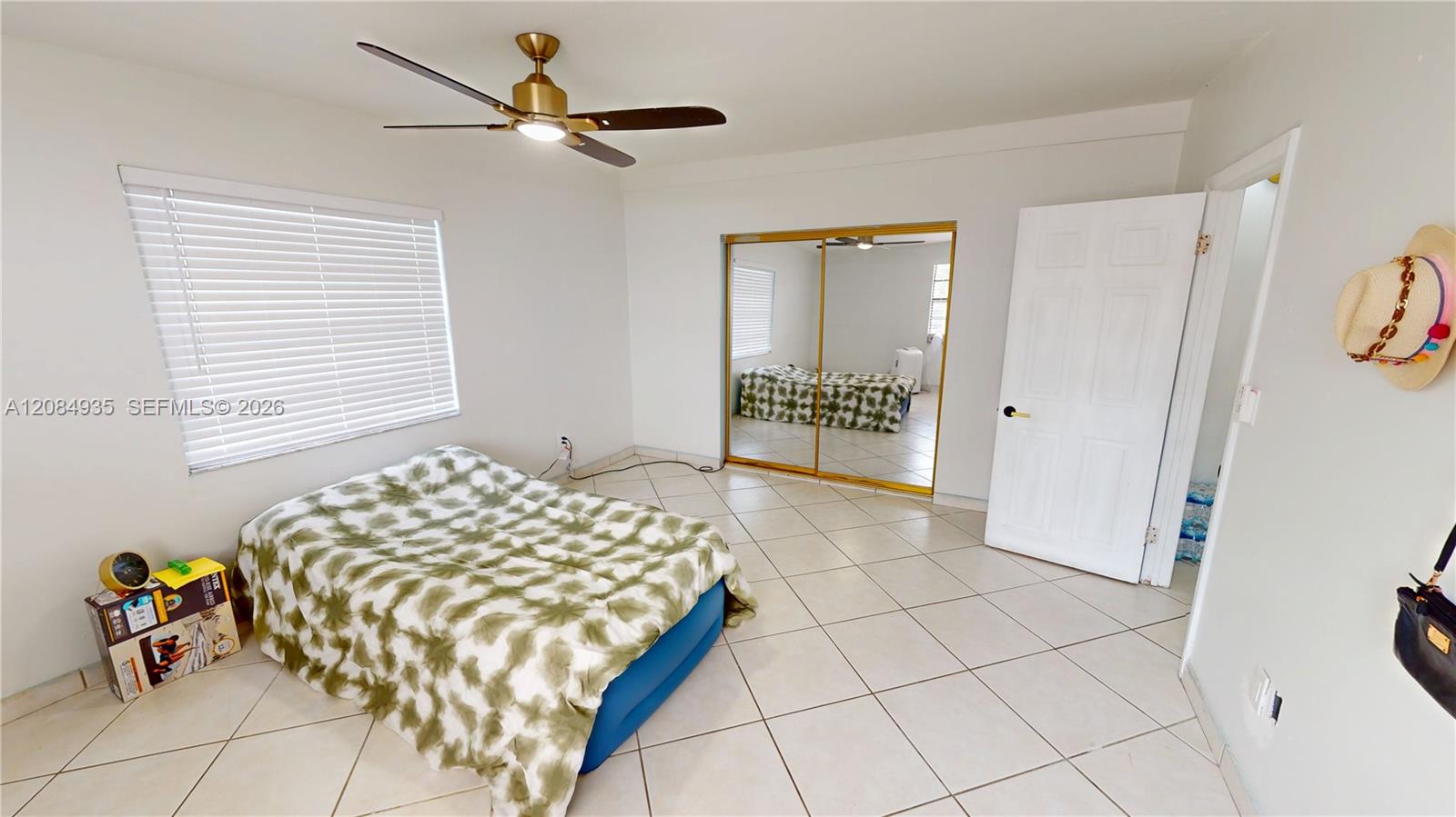 9940 SW 48th Street