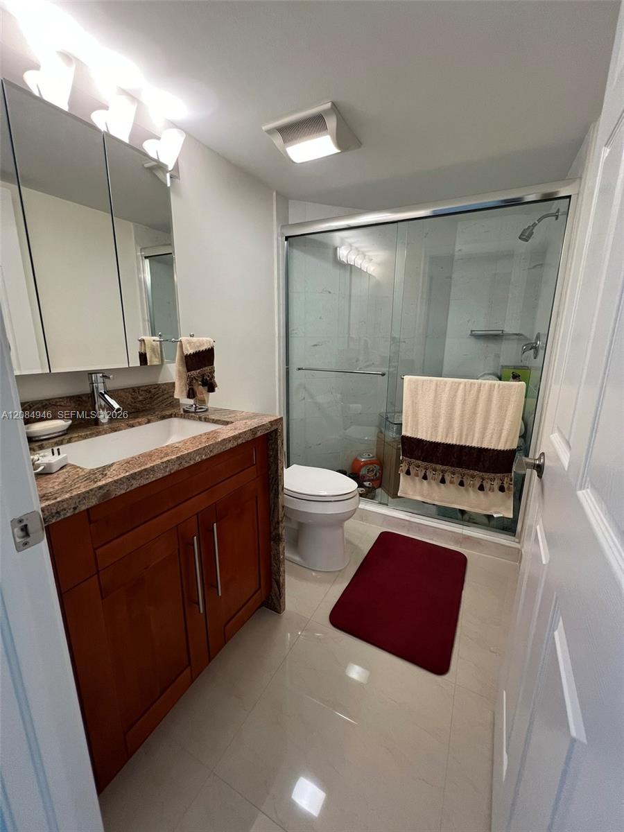 3530 Mystic Pointe Drive