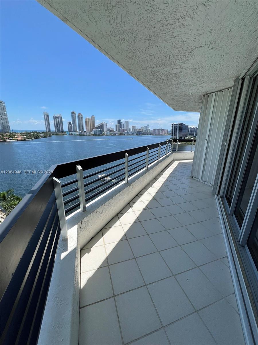 3530 Mystic Pointe Drive