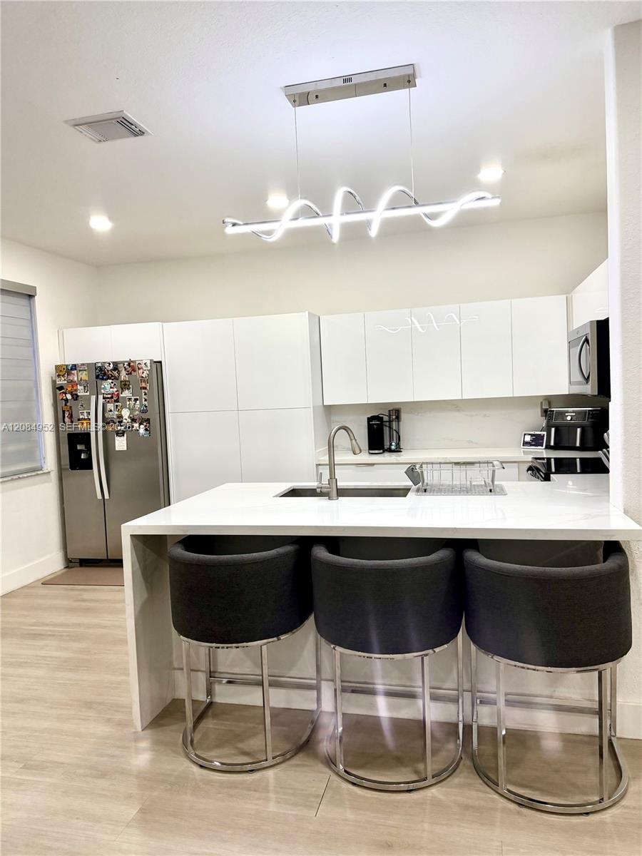7796 NW 114th Place