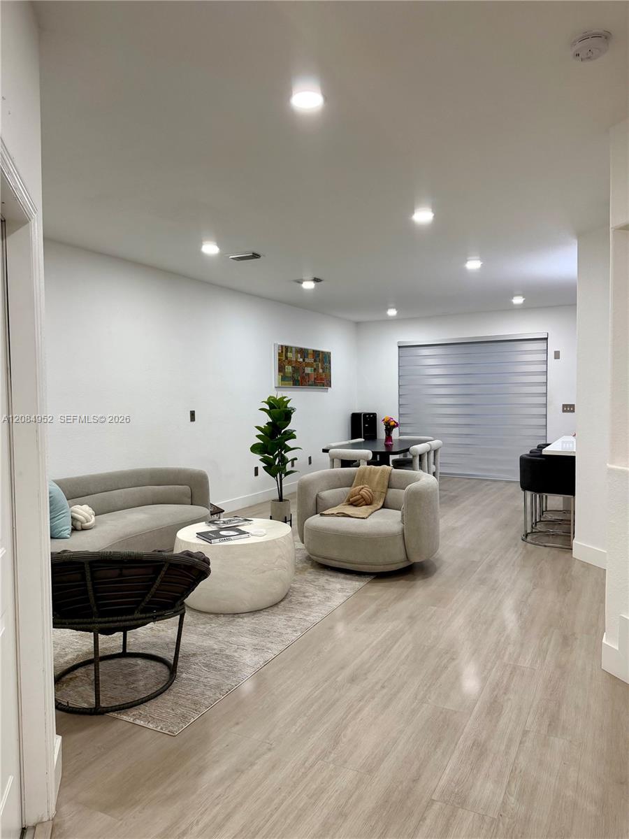 7796 NW 114th Place