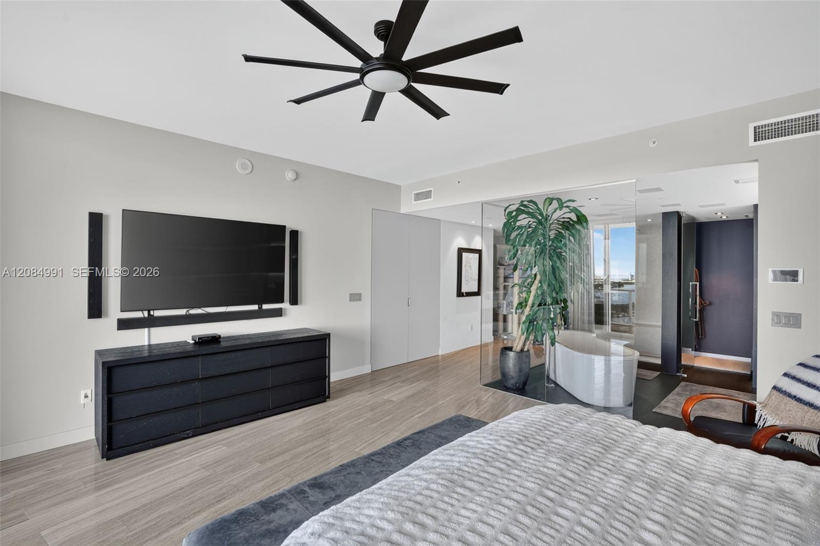 2020 N Bayshore Drive
