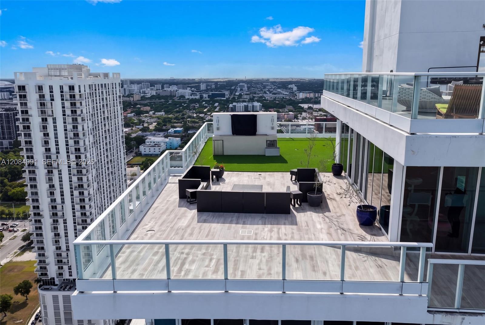 2020 N Bayshore Drive