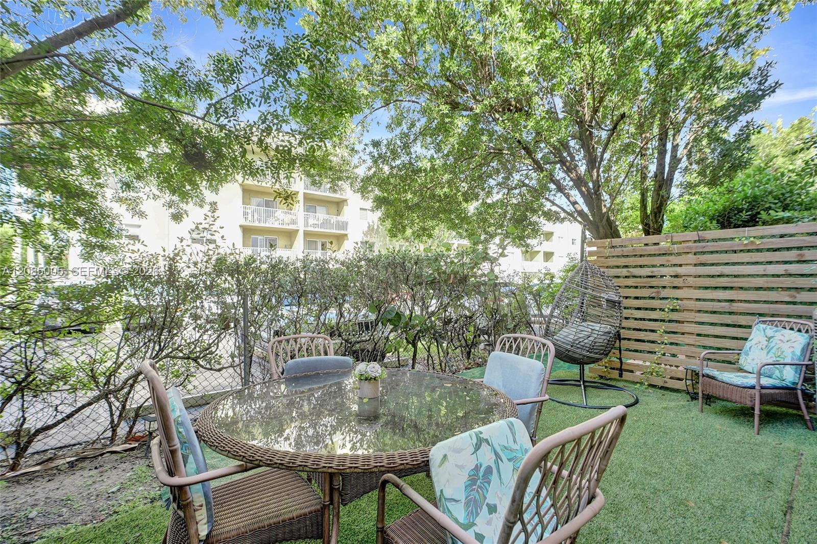 7985 NW 8th Street