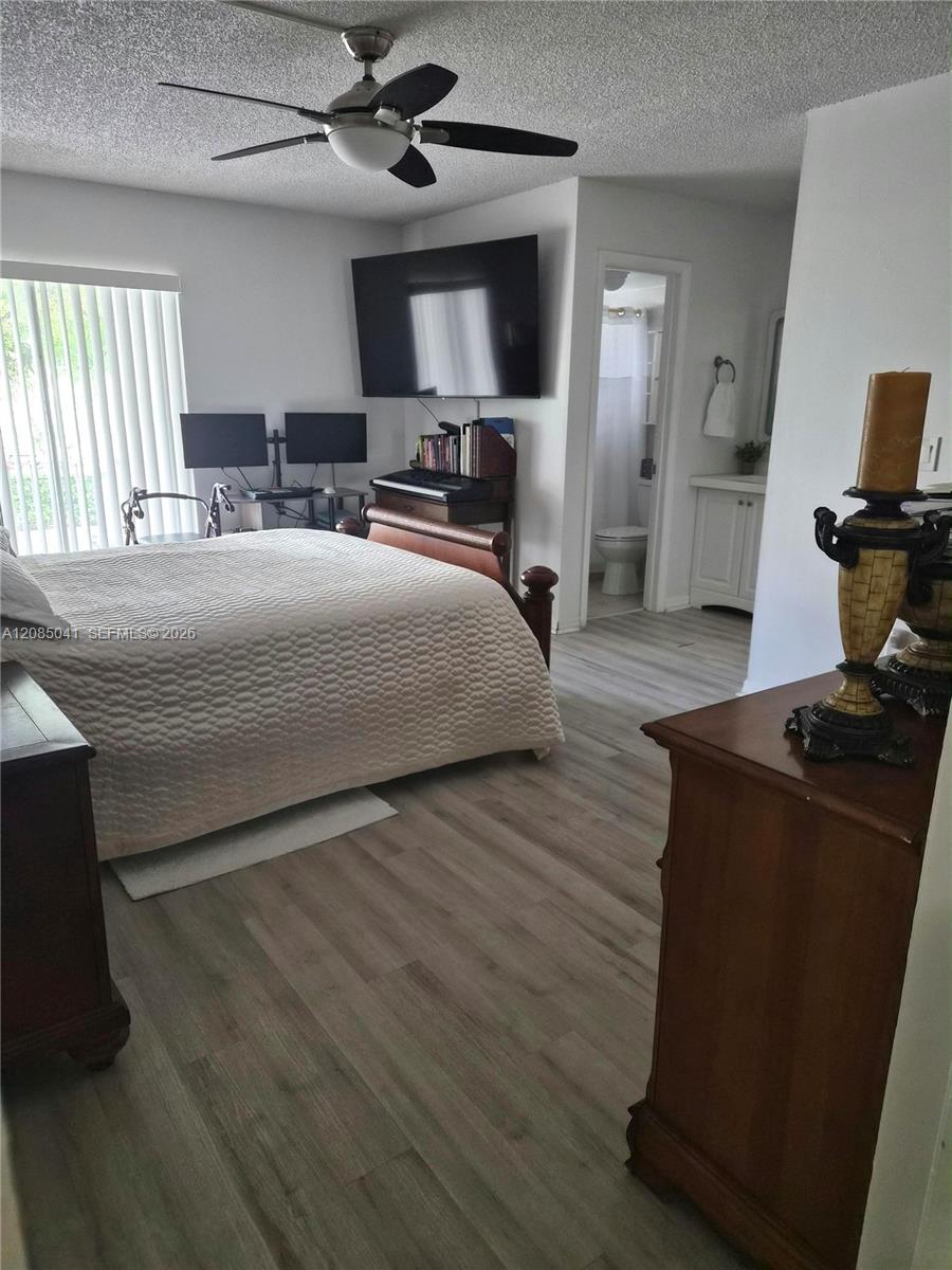 1480 W 46th Street