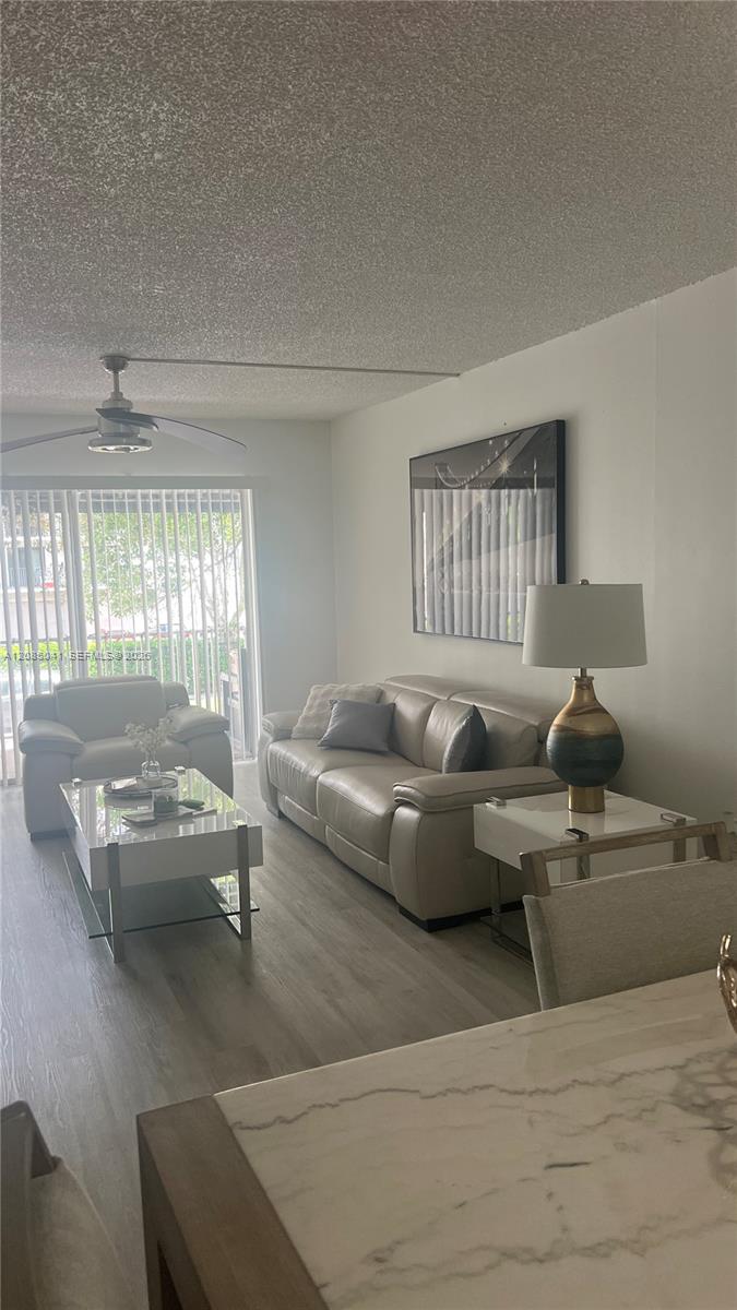 1480 W 46th Street