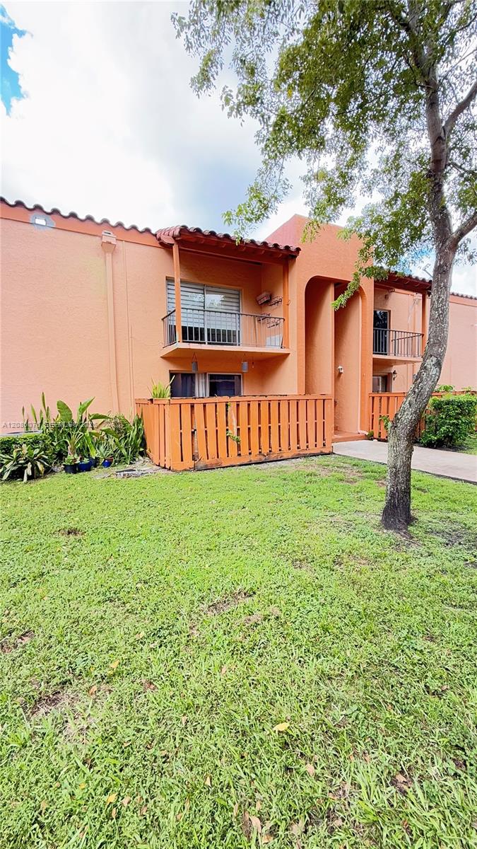 7121 Miami Lakes Drive