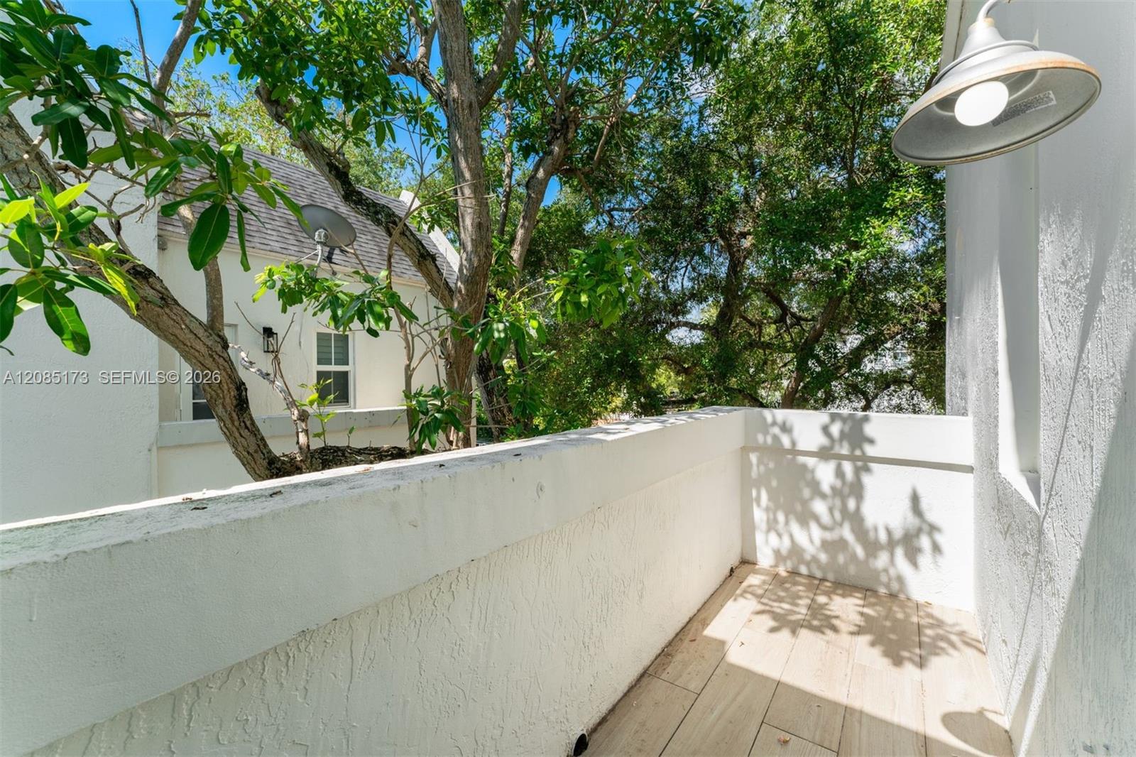 3125 Paola Drive