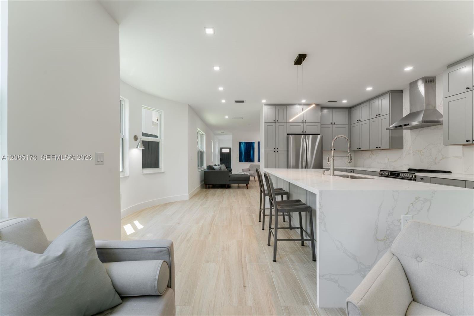 3125 Paola Drive