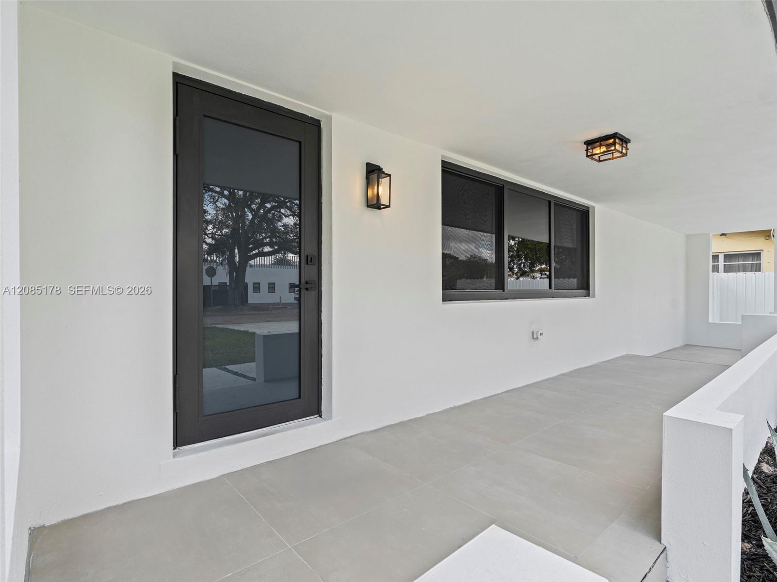 610 NE 164th Terrace