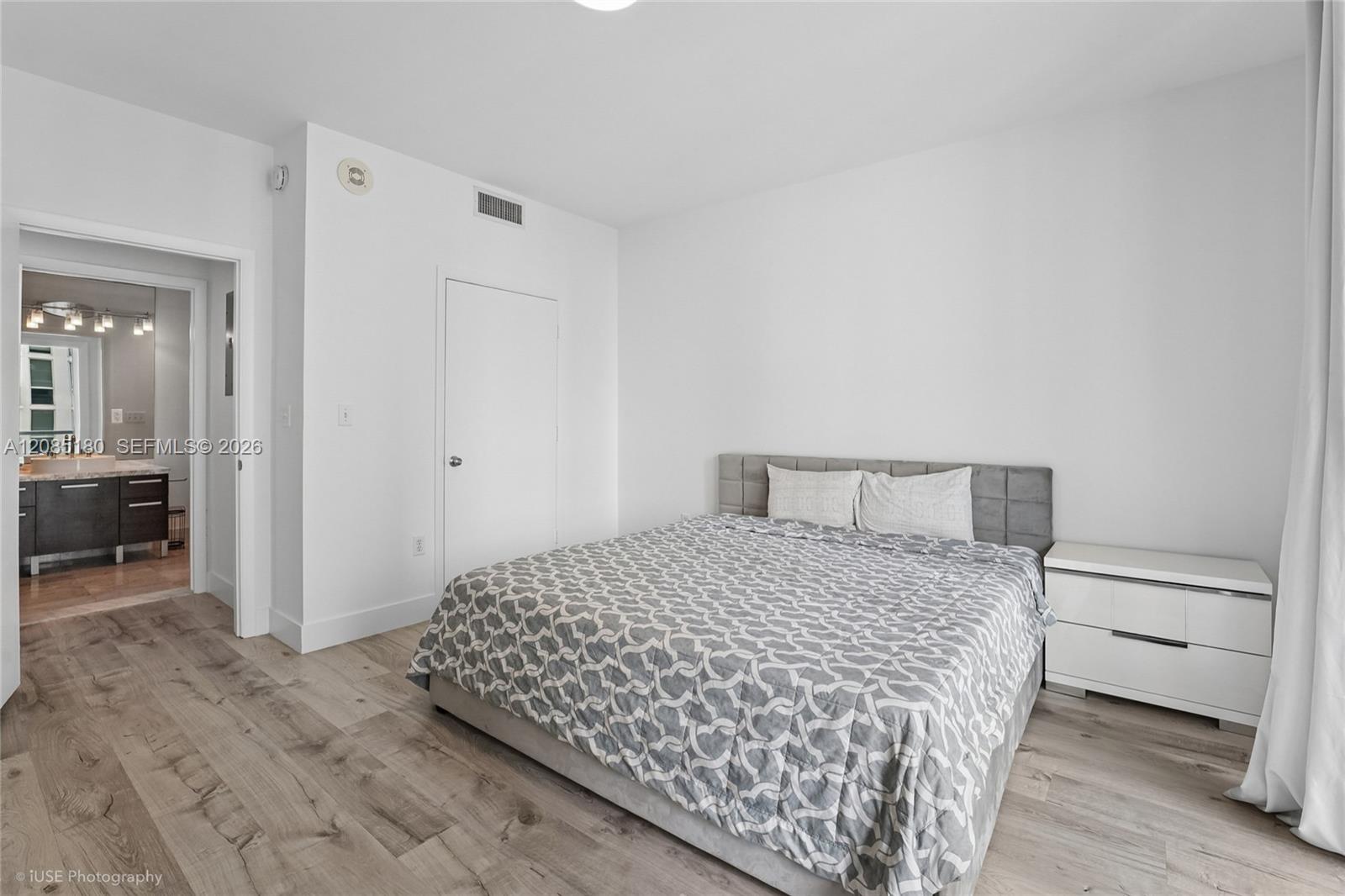 253 NE 2nd Street