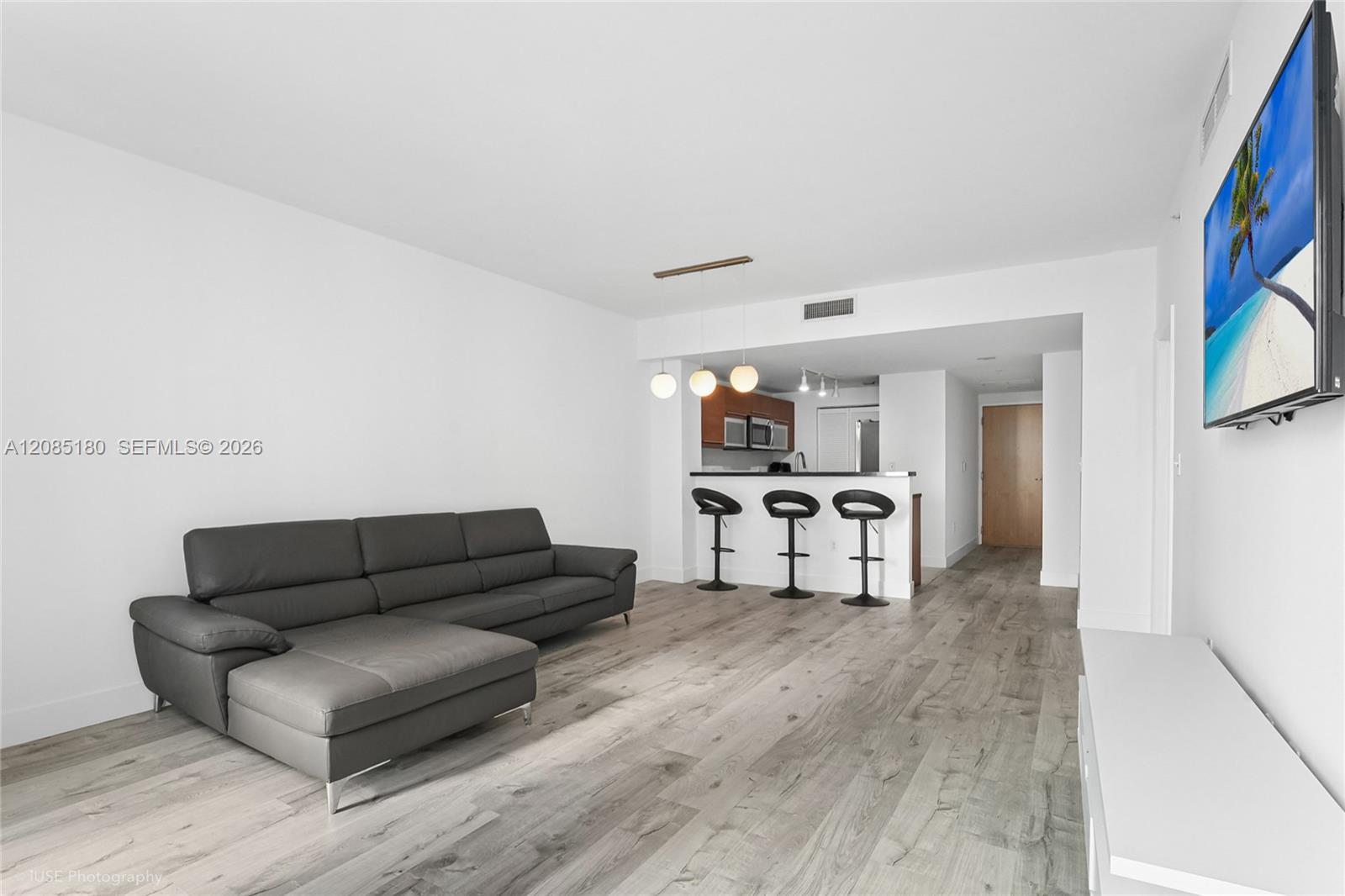253 NE 2nd Street