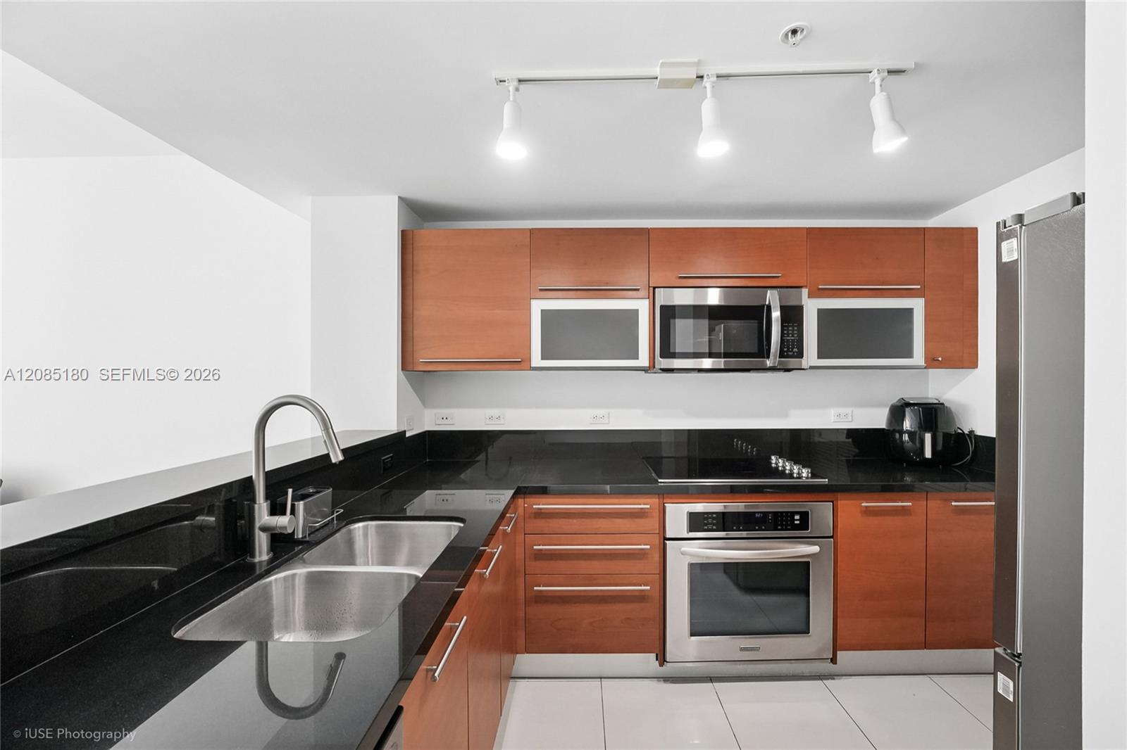 253 NE 2nd Street