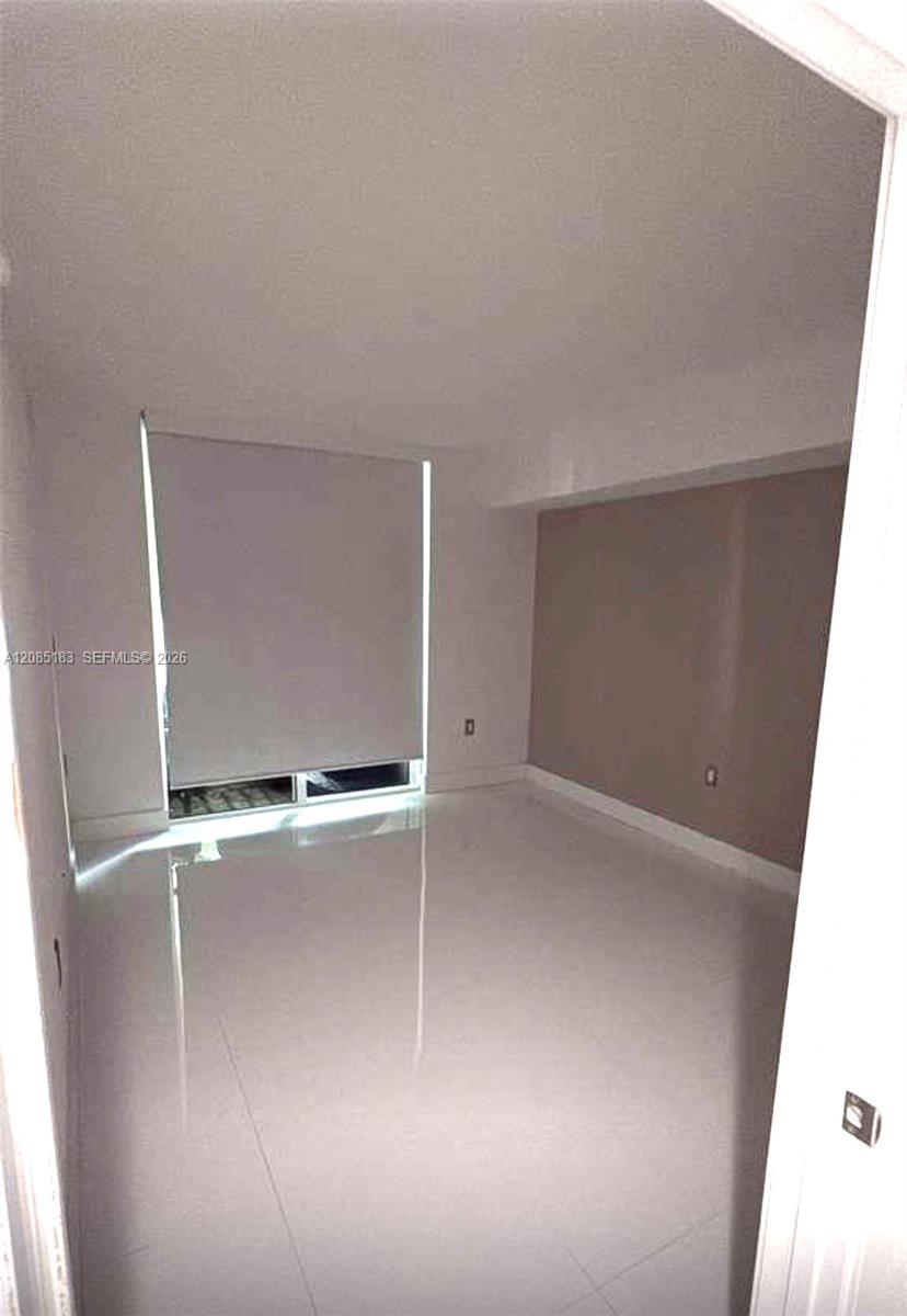 200 Sunny Isles Boulevard