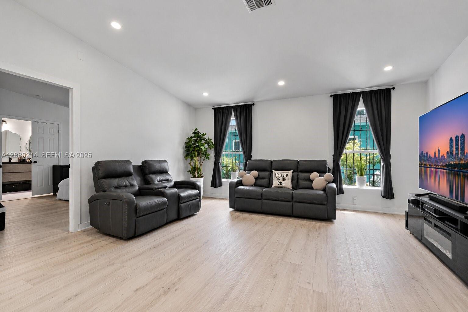 1958 NW 59th Street