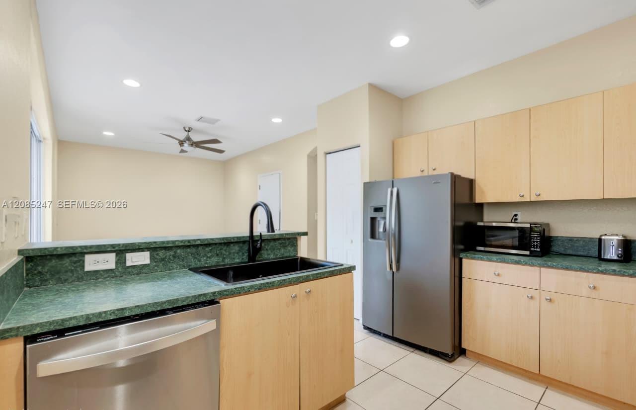 1481 SE 20th Road