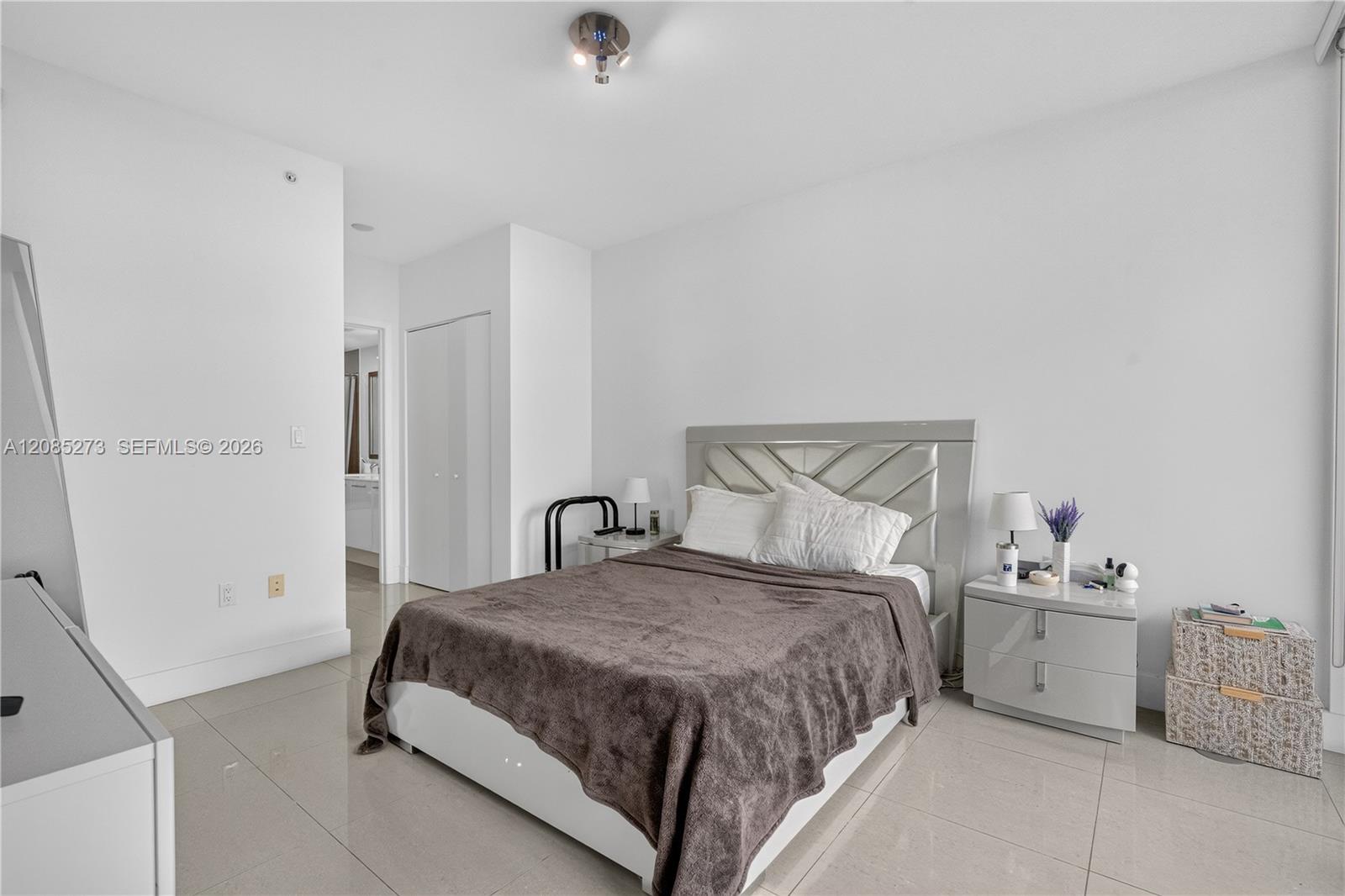 92 SW 3rd Street