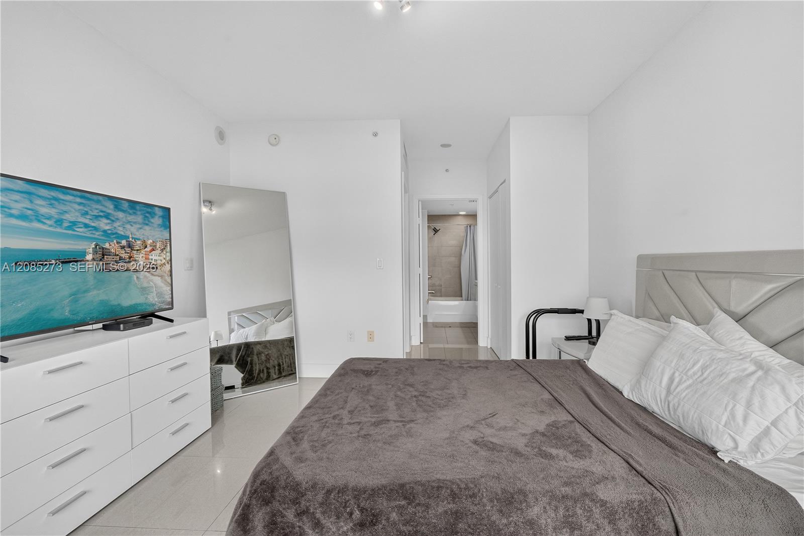 92 SW 3rd Street