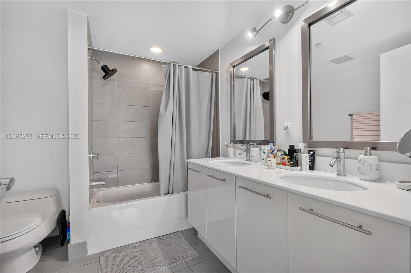 92 SW 3rd Street