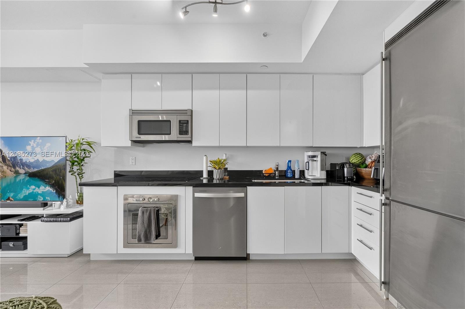 92 SW 3rd Street
