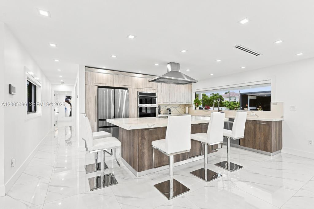 100 NW 120th Avenue