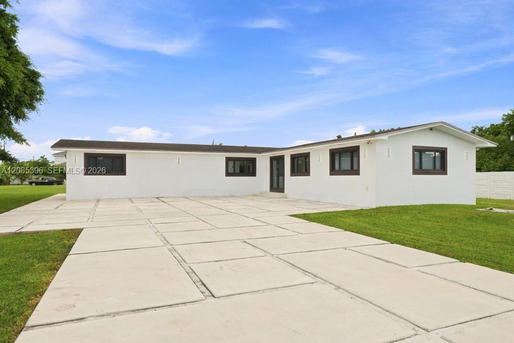 100 NW 120th Avenue