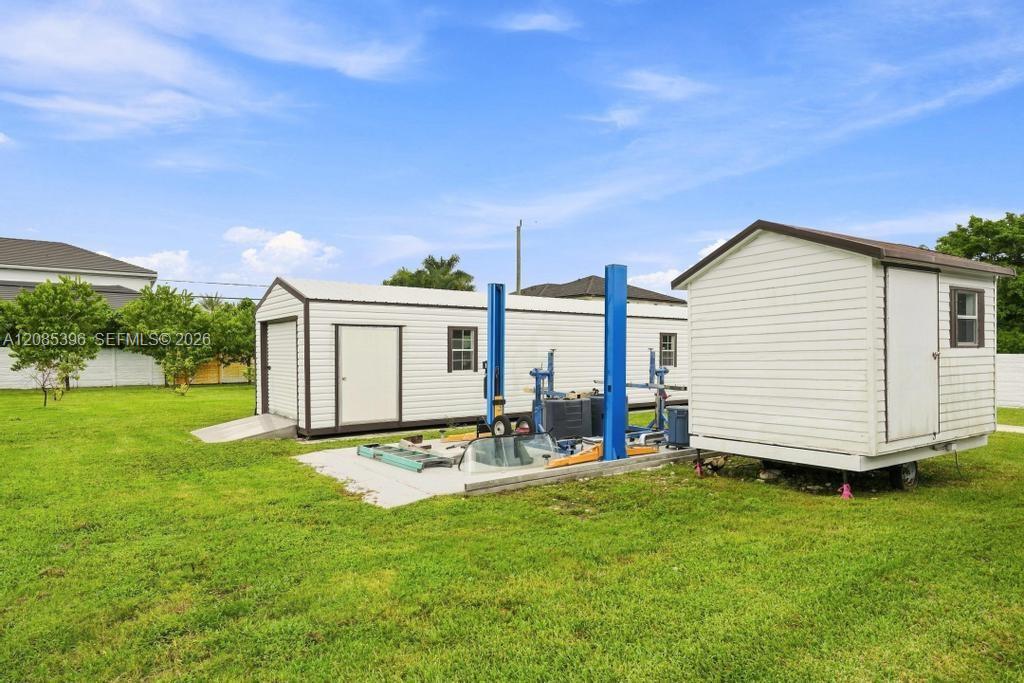 100 NW 120th Avenue