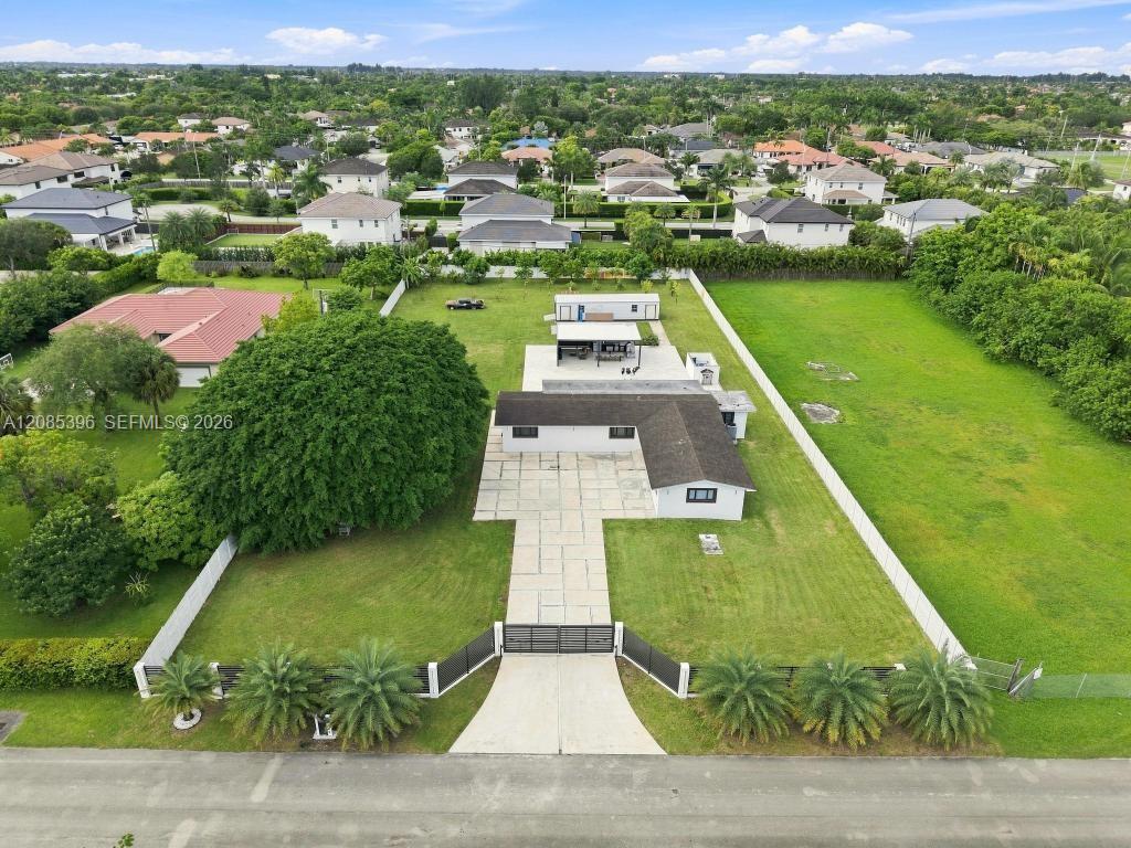 100 NW 120th Avenue