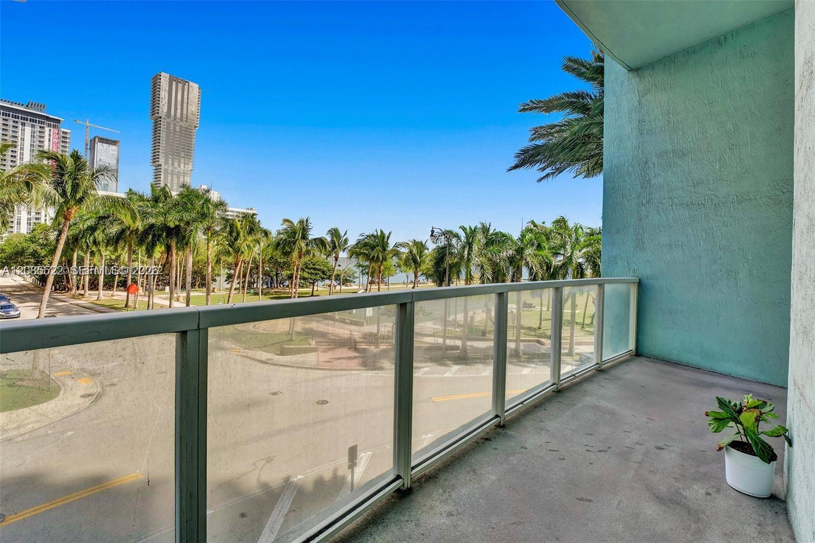 1900 N Bayshore Drive