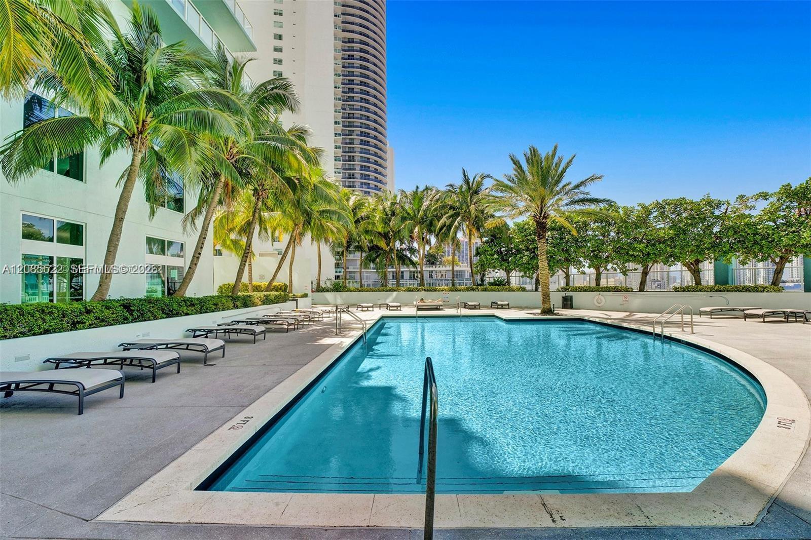 1900 N Bayshore Drive