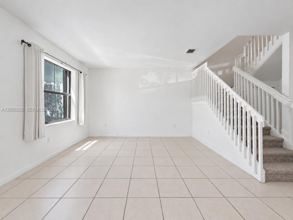 11805 SW 245th Terrace
