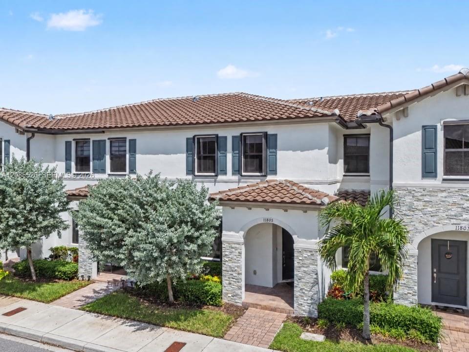11805 SW 245th Terrace