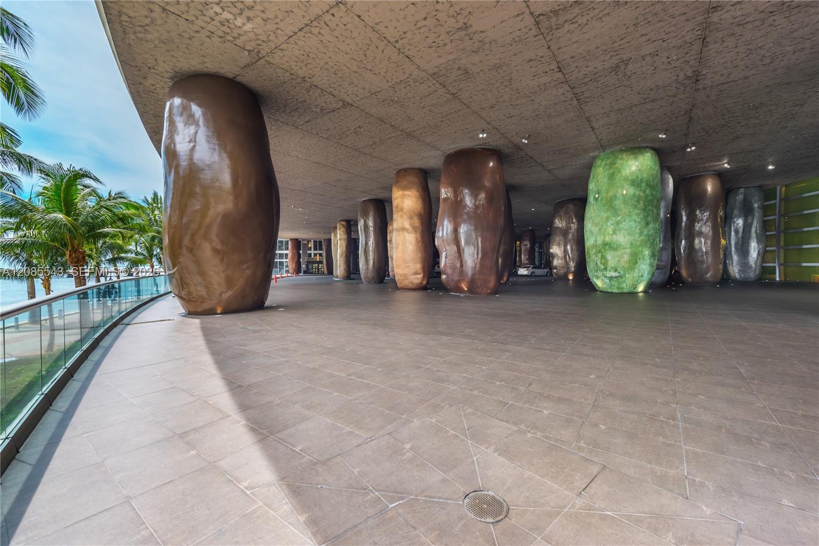 485 Brickell Avenue gallery image #43