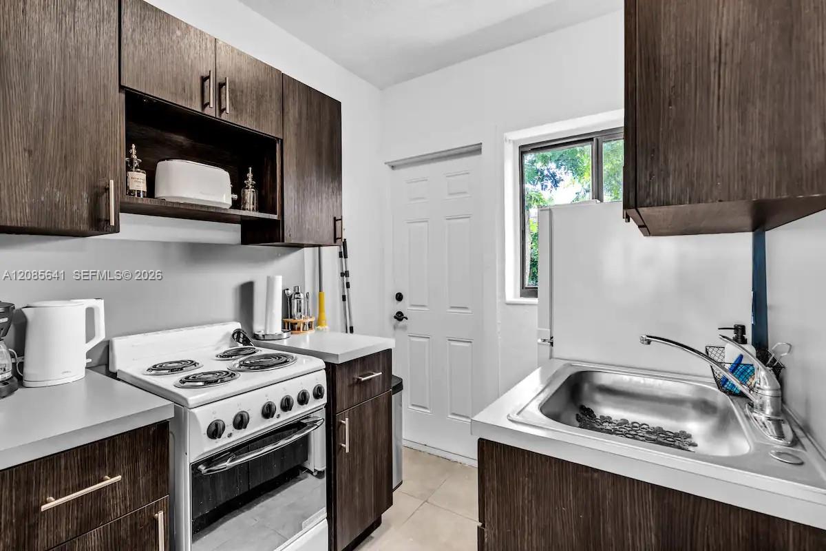 1350 NE 111th Street
