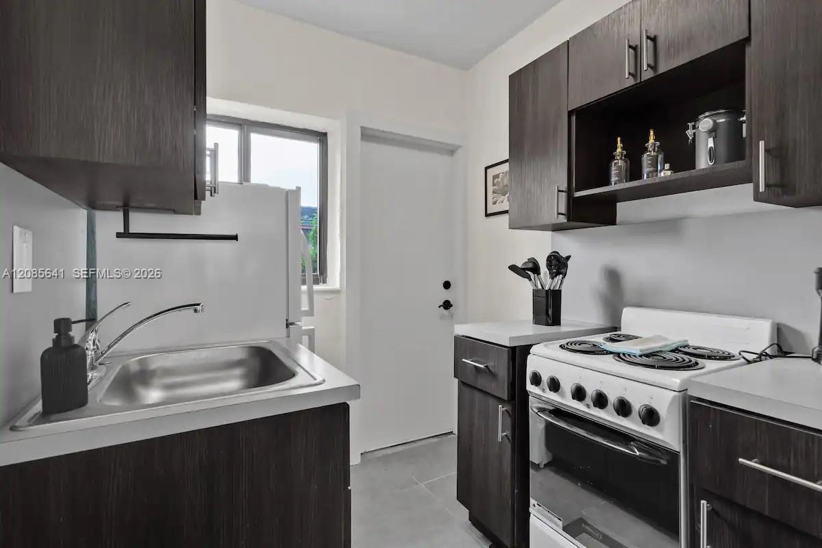 1350 NE 111th Street