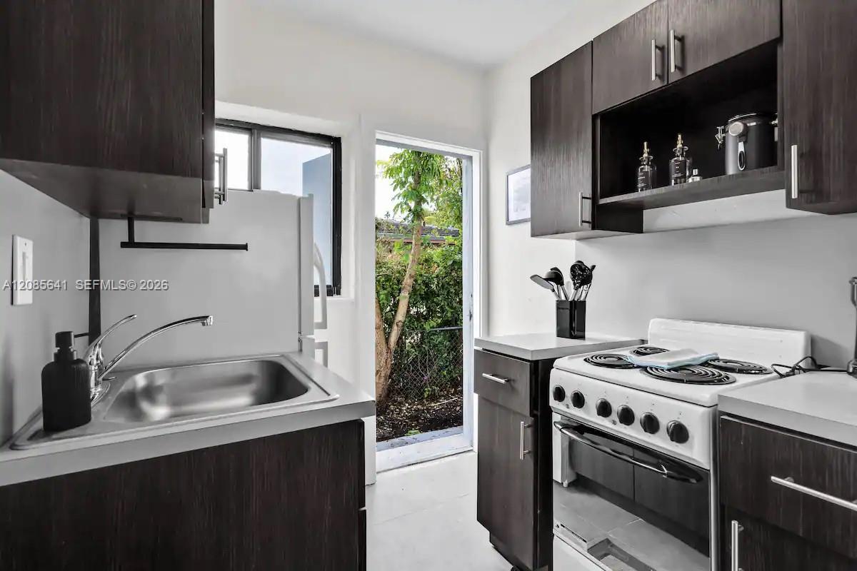 1350 NE 111th Street