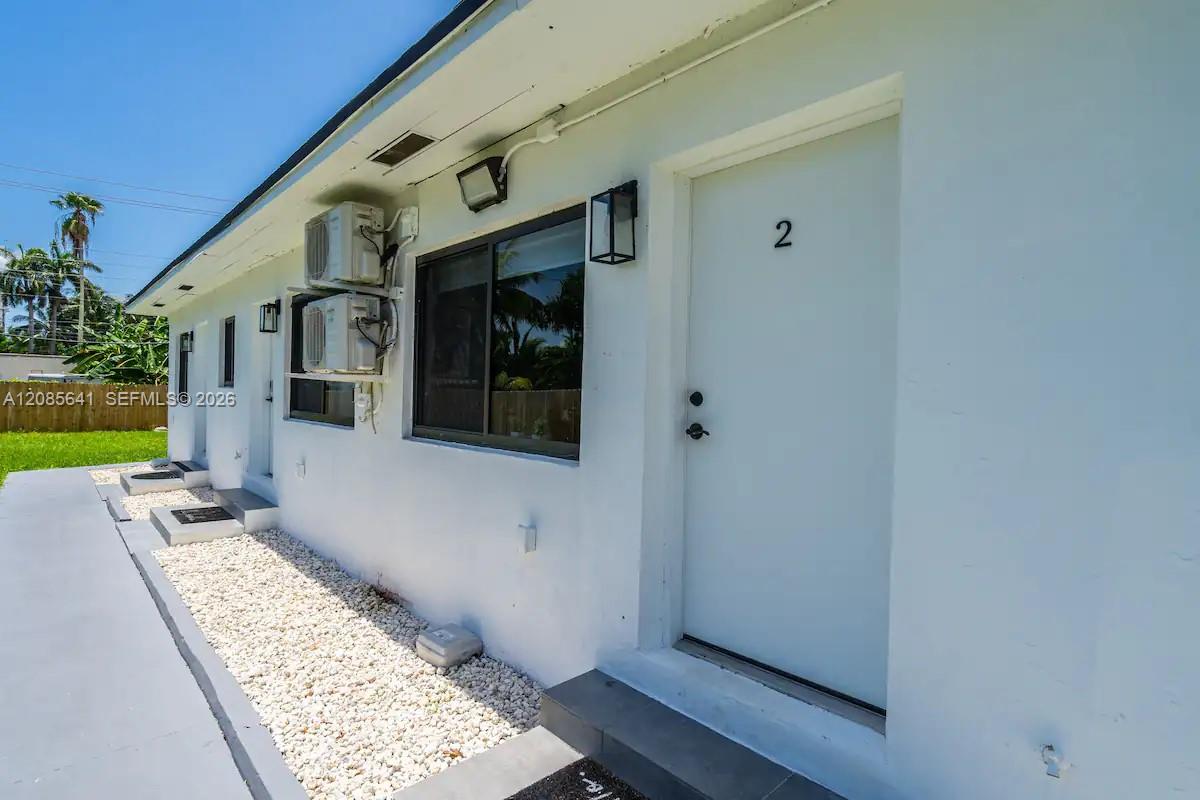 1350 NE 111th Street