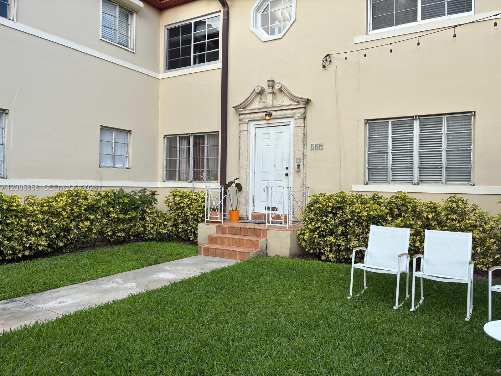 689 NE 92nd Street