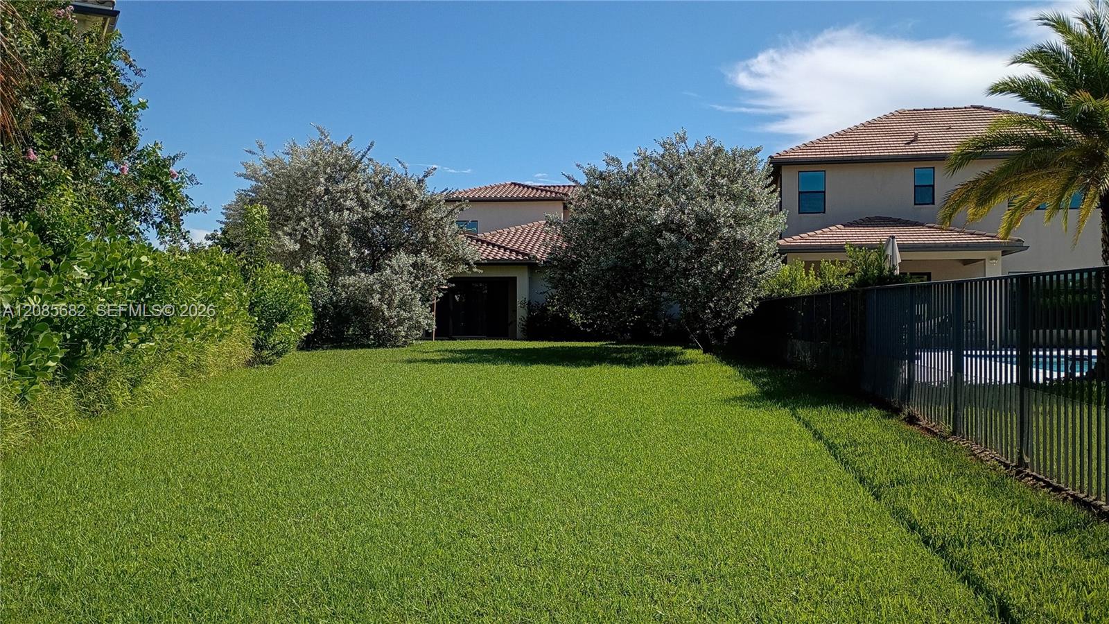 1280 SW 113th Way