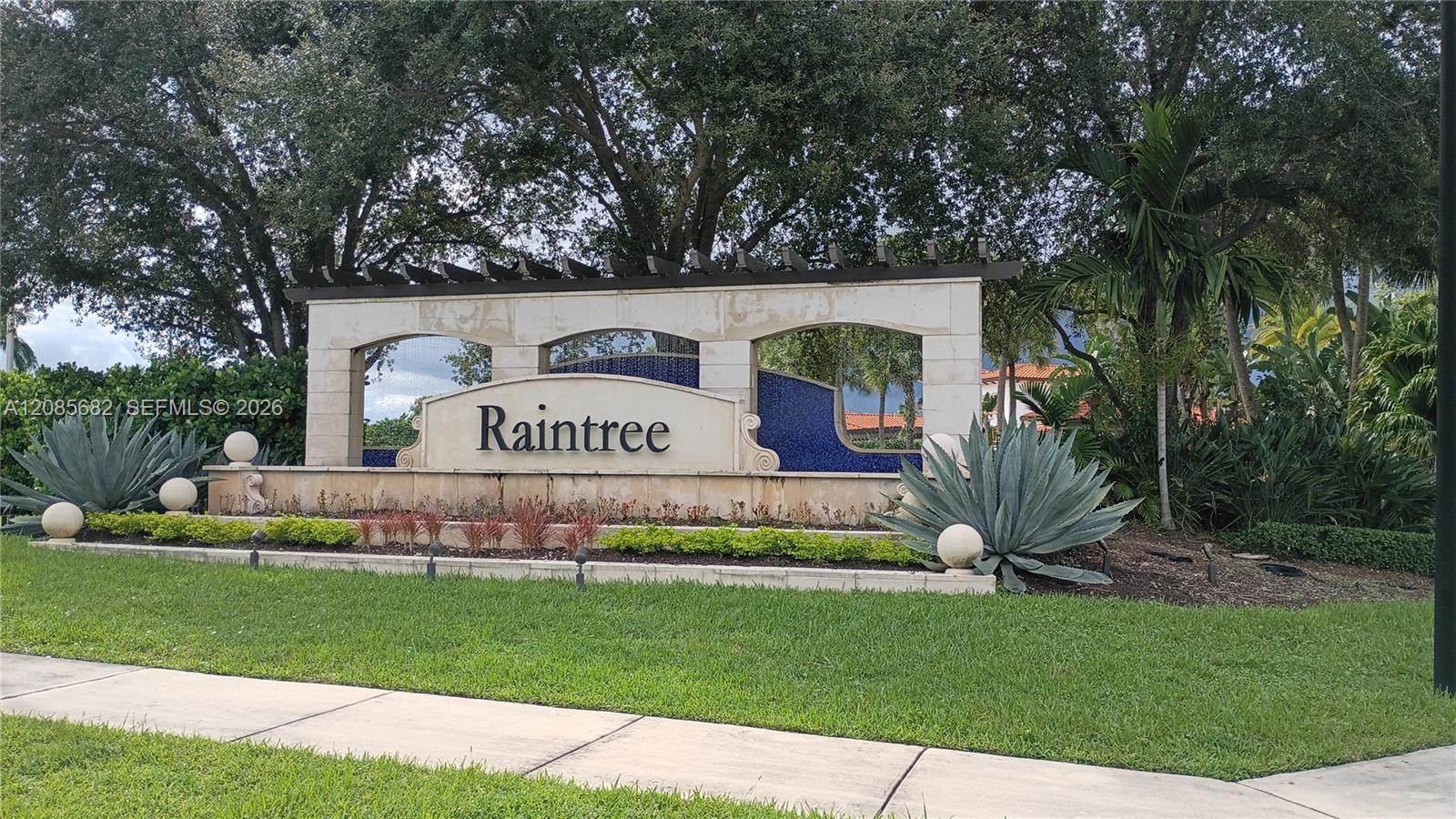 1280 SW 113th Way