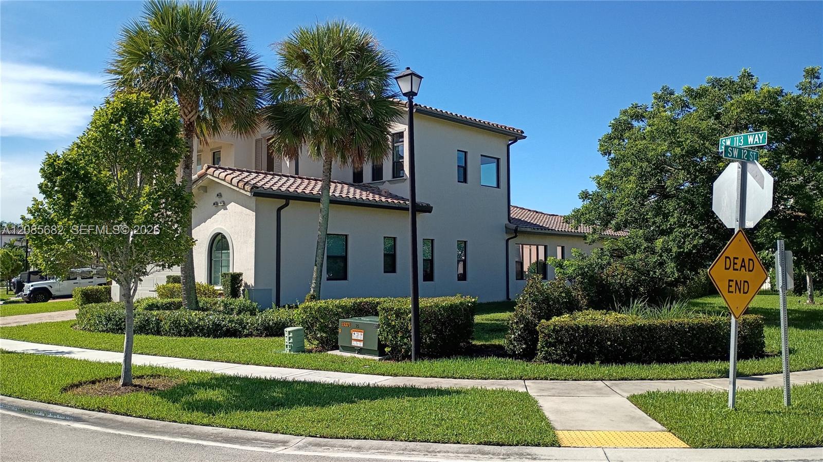1280 SW 113th Way