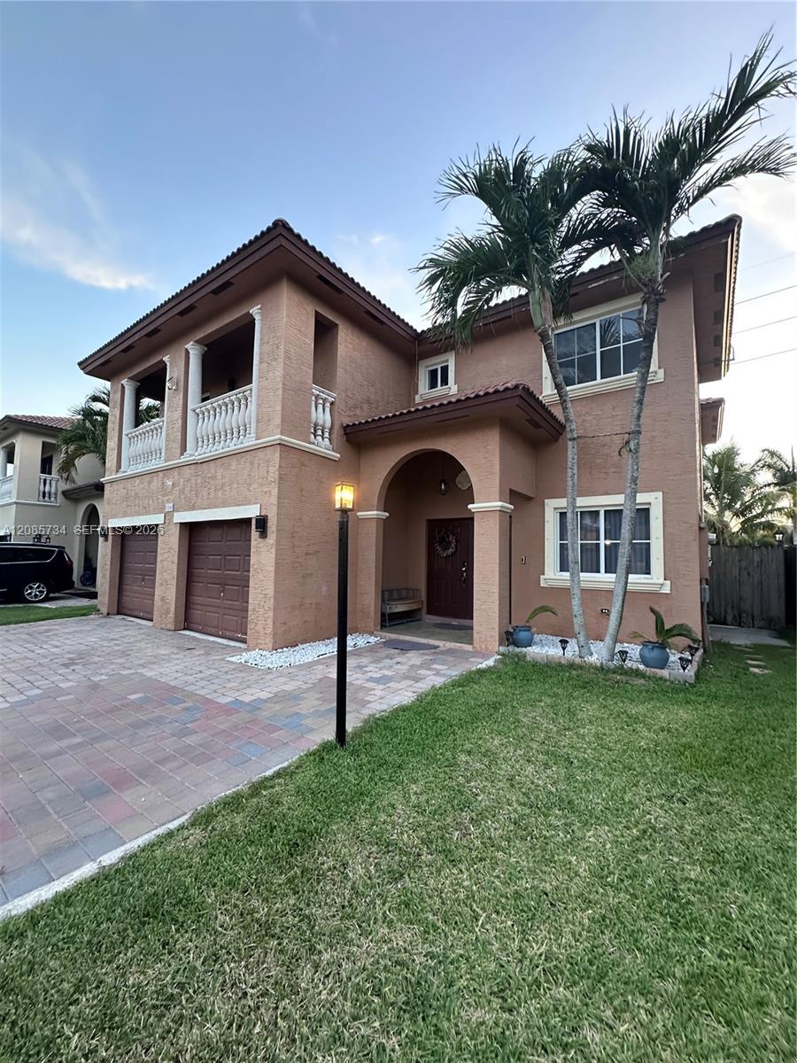 1240 NE 41st Place