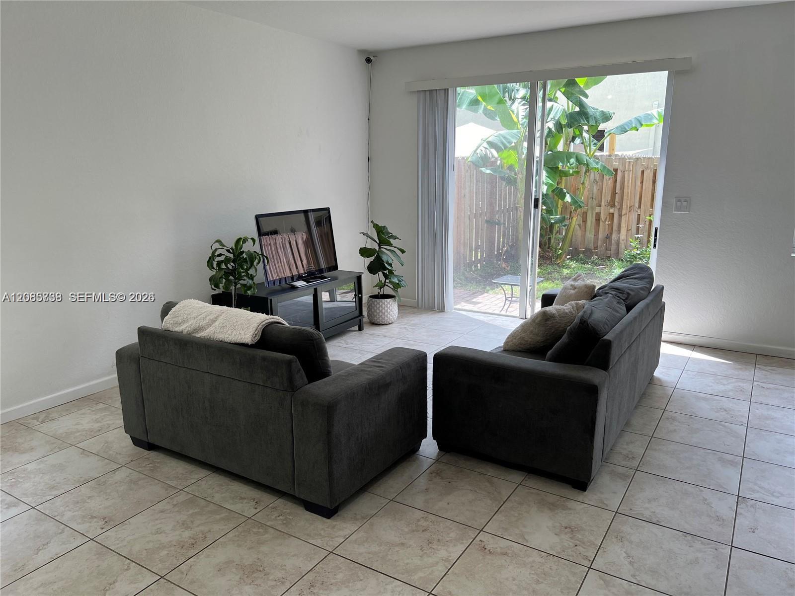 1444 SE 24th Terrace