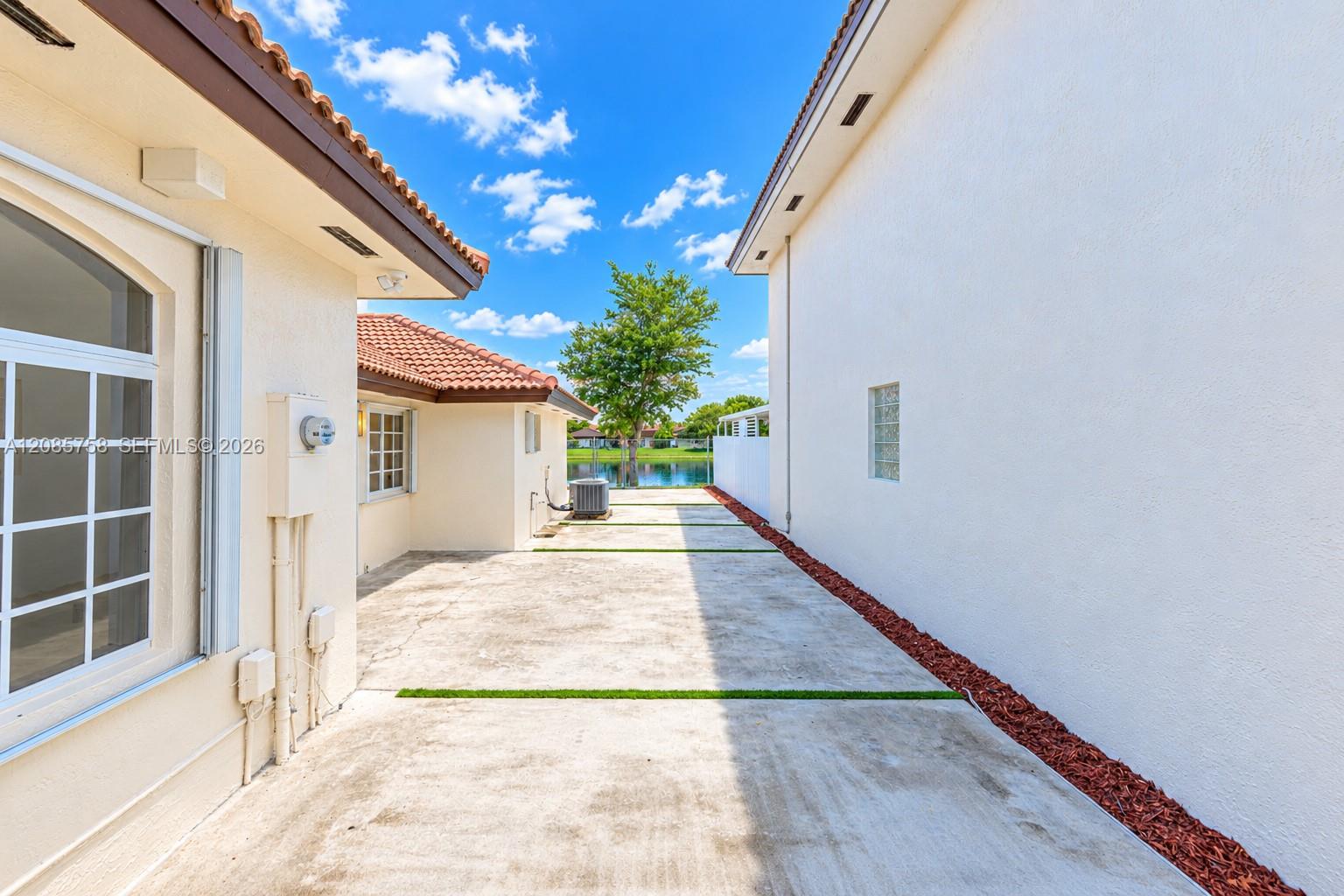 15351 SW 36th Street