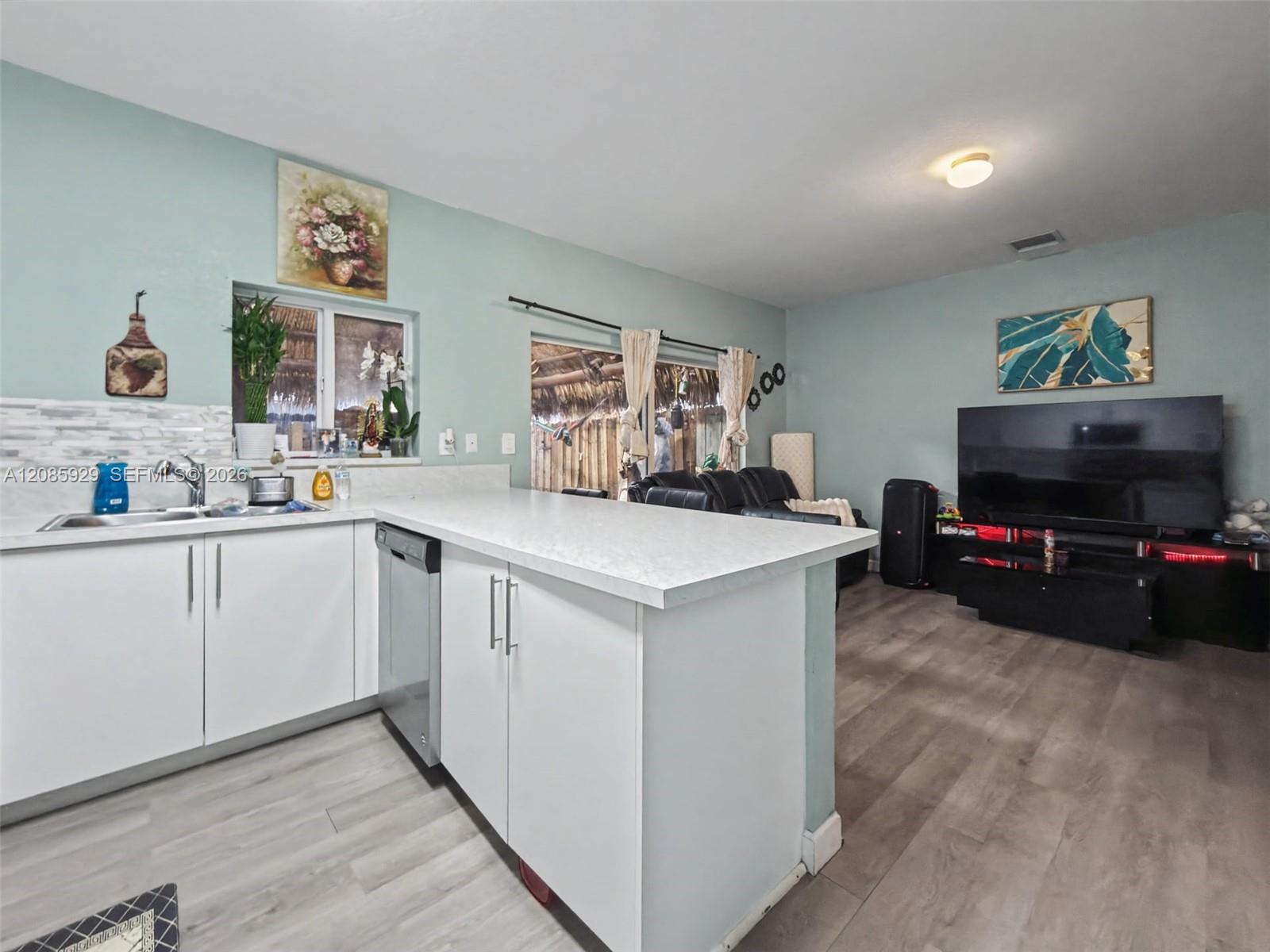 396 NW 12th Place