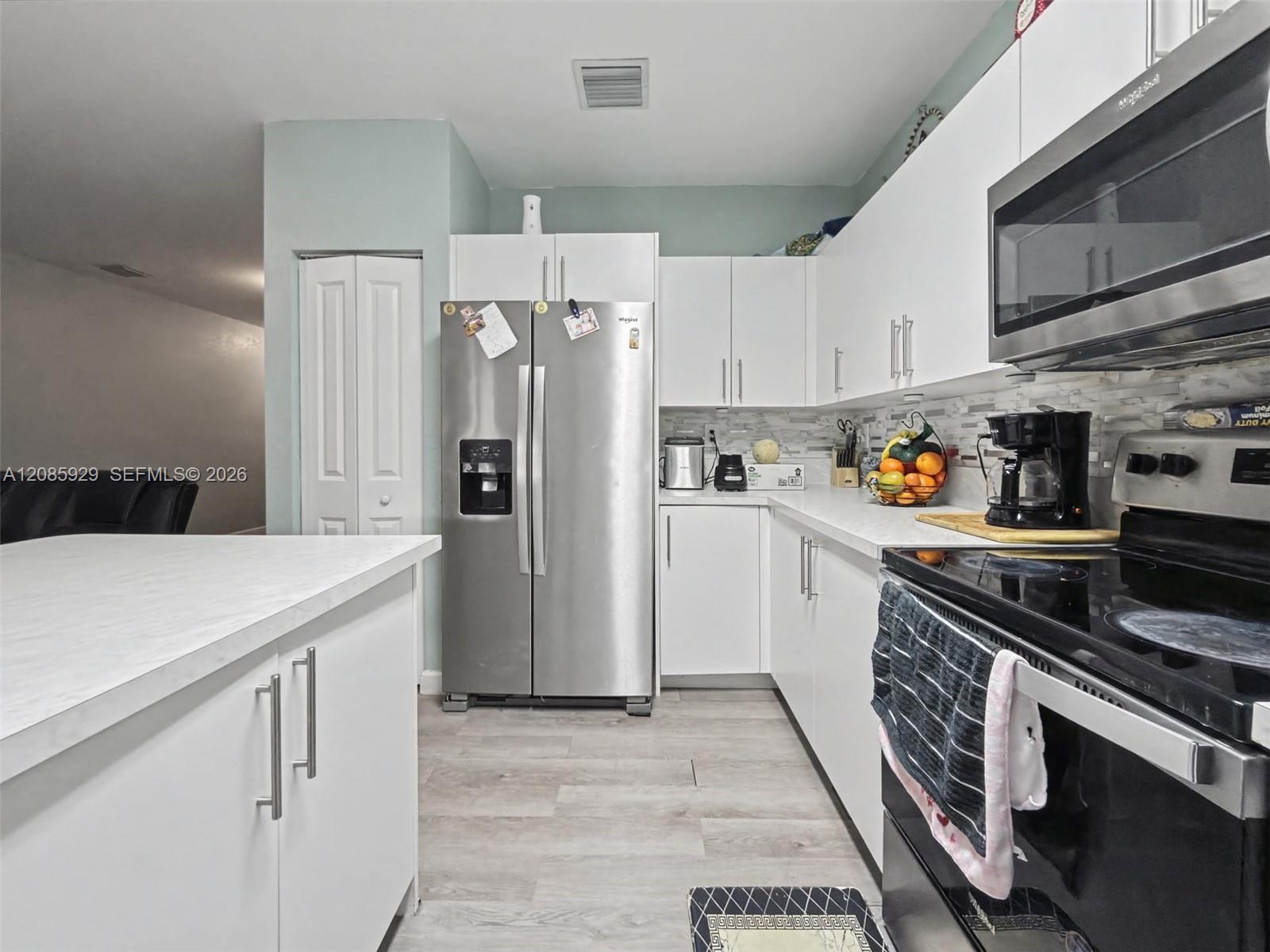 396 NW 12th Place