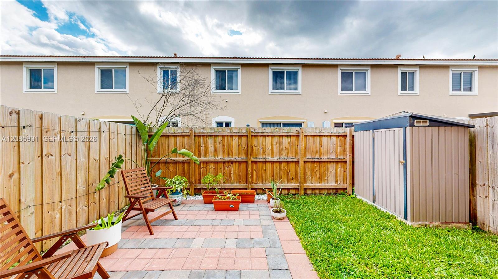 1040 SE 24th Avenue