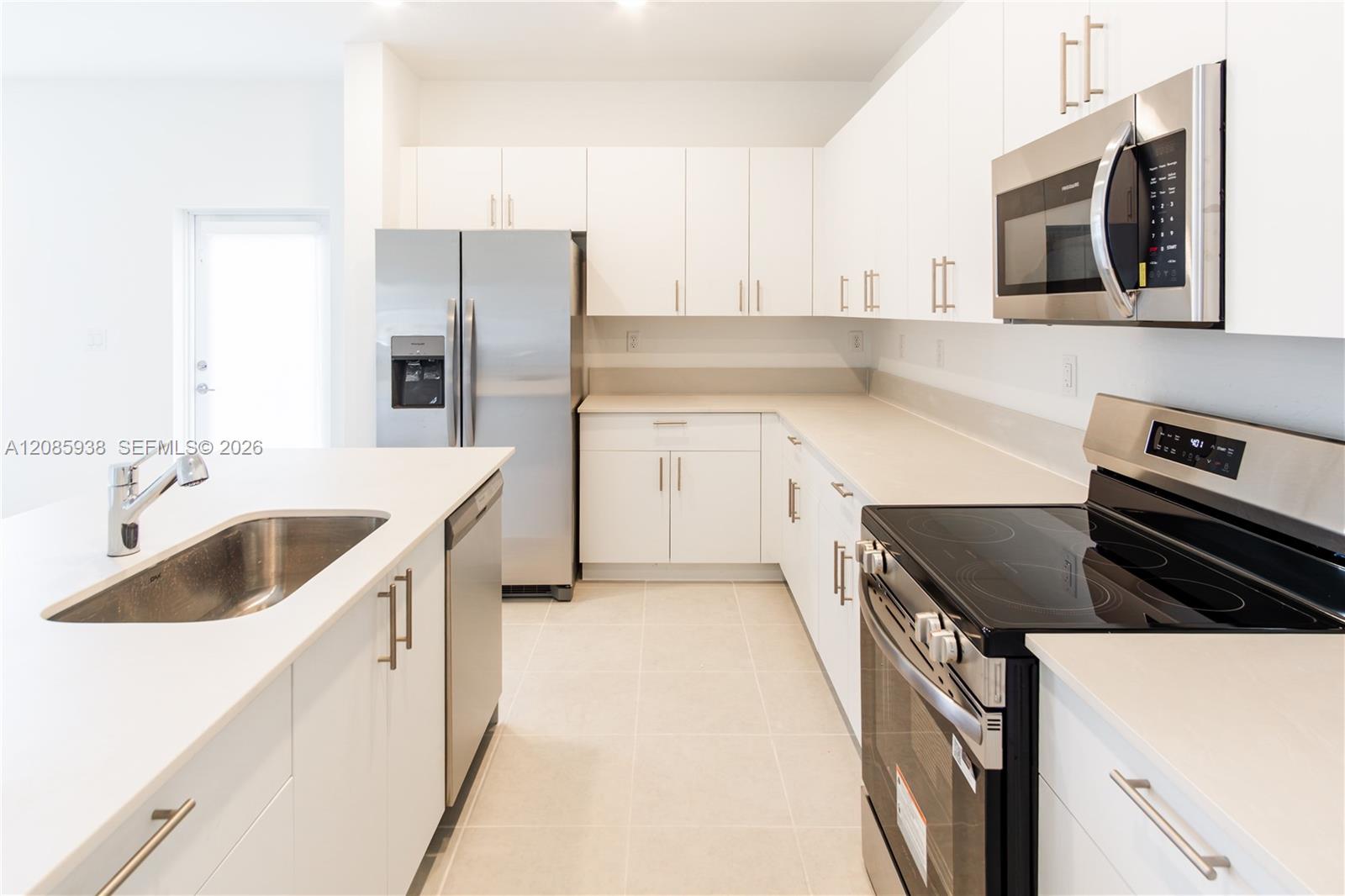 2996 SE 25th Terrace